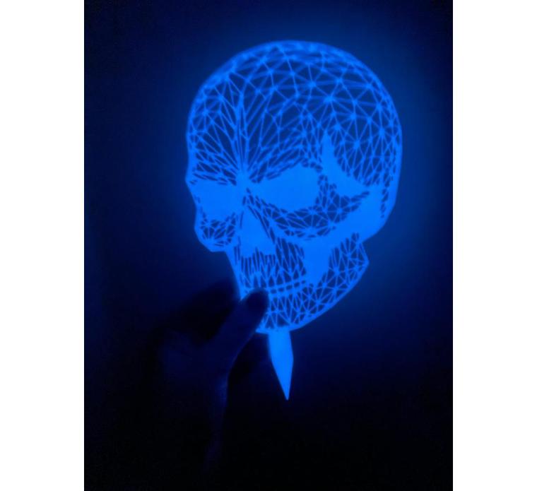 Halloween – Lebka z poloprofilu (svítící ve tmě) — 3D tištěná halloween dekorace