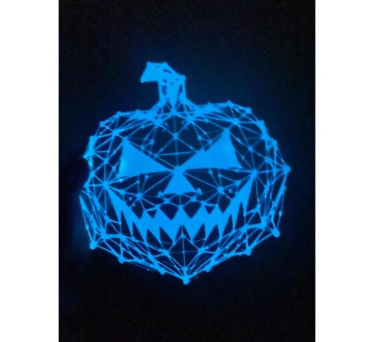 Velká svítící dýně — 3D tištěná halloween dekorace